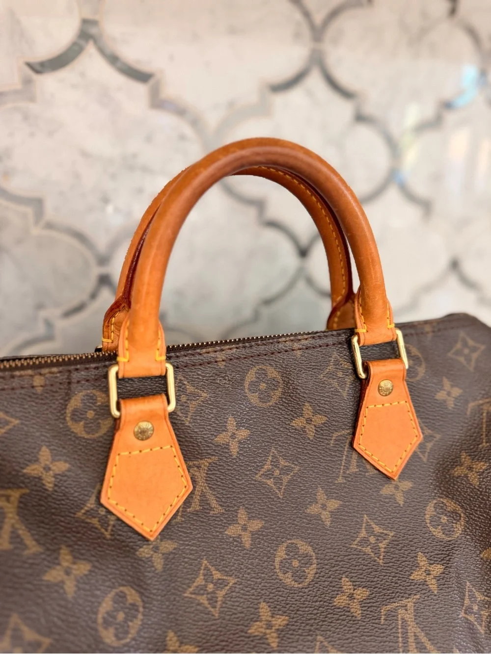 Louis Vuitton Monogram Speedy 30